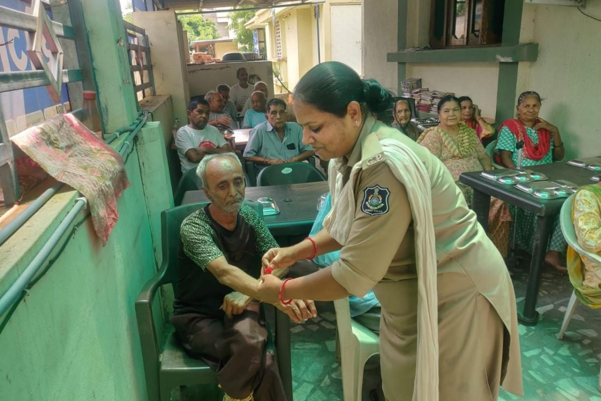 Rakshabandhan Celebration with Senior Citizens